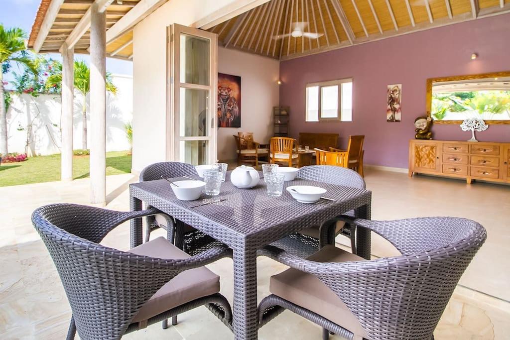 Istana Willy Villa Ungasan Eksteriør bilde
